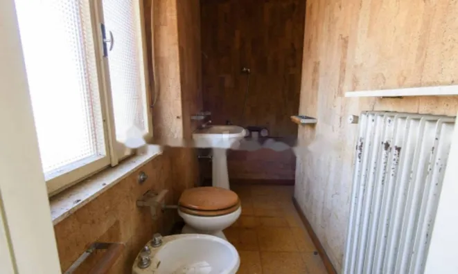 Недвижимость Квартира улица Дука Д'Аоста: 12