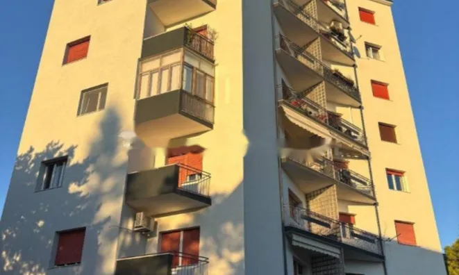 Недвижимость Четырехкомнатная в Центре: 12