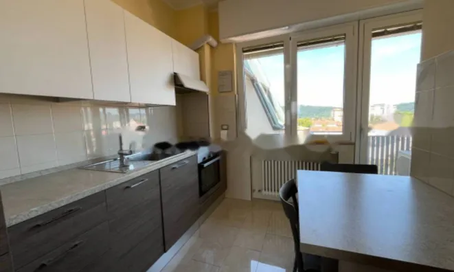 Недвижимость Трёхкомнатная квартира в центре Горизии: 10