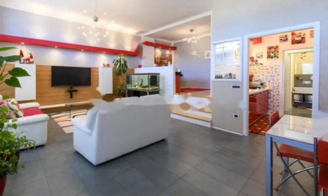 Недвижимость Квартира на улице Грабизио: 3