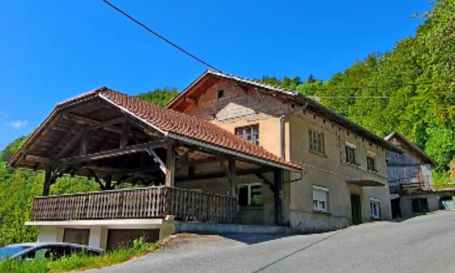 Недвижимость Недвижимость, ферма Чолнище: 1