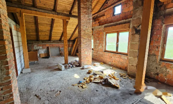 Недвижимость Владение, ферма Гробельце.: 18