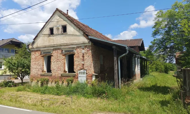 Недвижимость Поместье, ферма Кобилье: 1