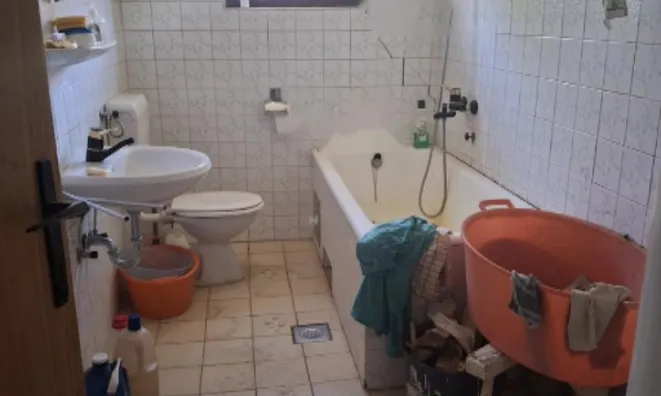 Недвижимость Дом, Неделица: 7