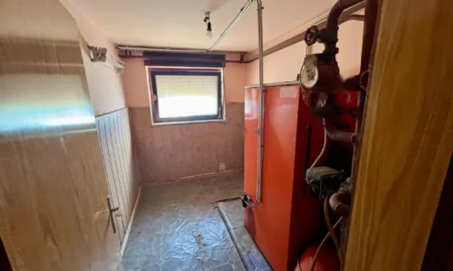 Недвижимость Дом с террасой, Кот: 4