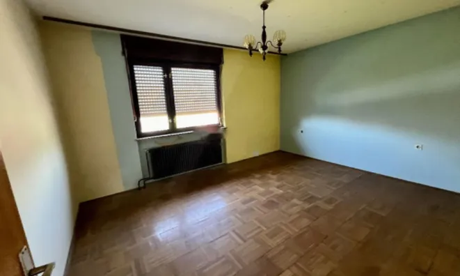 Недвижимость Дом с террасой, Кот: 12