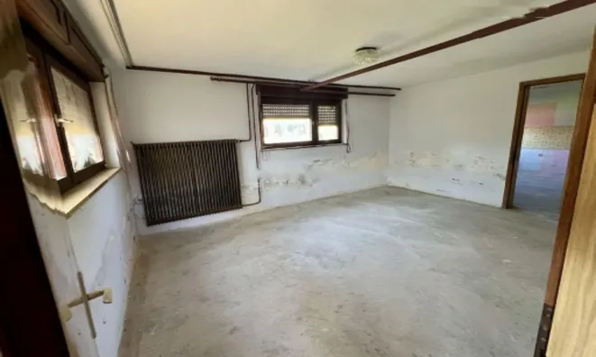 Недвижимость Дом с террасой, Кот: 30