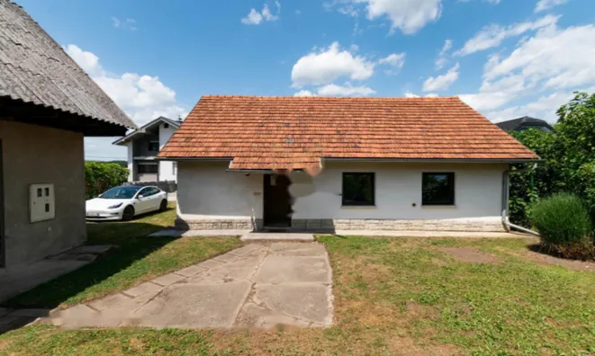 Недвижимость Дом, Златоличье: 1