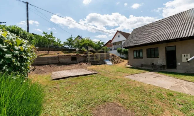 Недвижимость Дом, Златоличье: 12