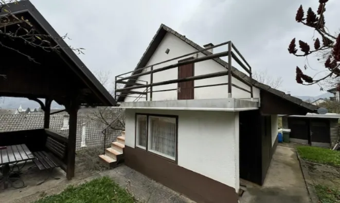 Недвижимость Дом, Севница: 1