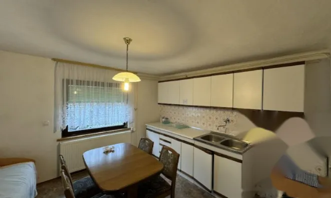 Недвижимость Дом, Севница: 2