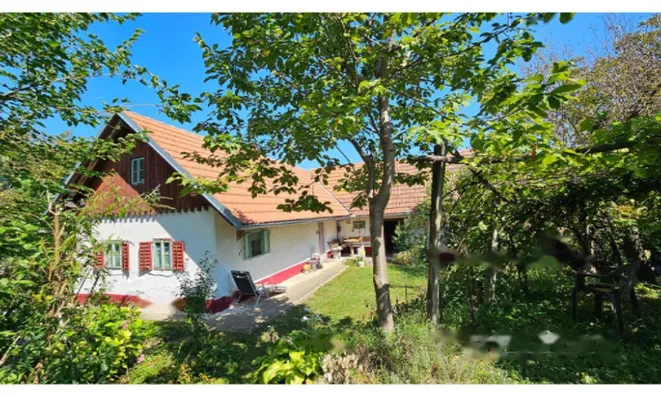 Недвижимость Дом Другое Глобока: 24