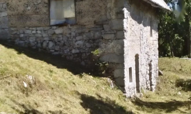 Недвижимость Дом, Локовец: 1