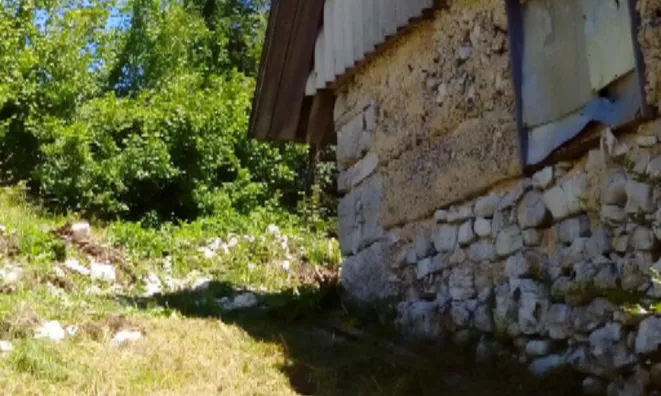 Недвижимость Дом, Локовец: 3