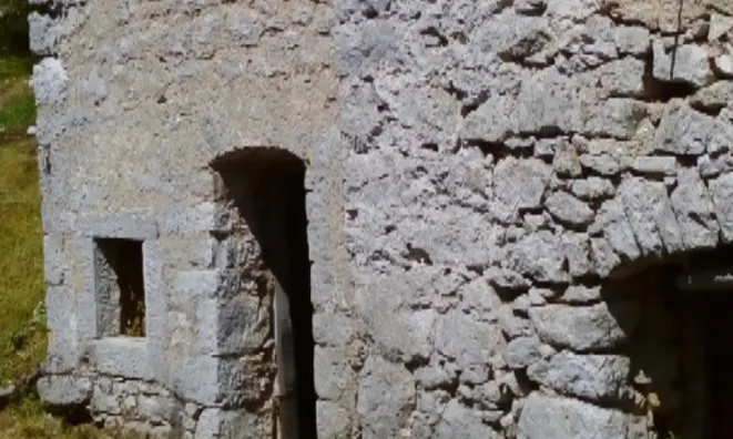 Недвижимость Дом, Локовец: 10