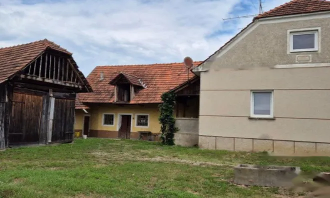 Недвижимость Дом с террасой Трне: 2