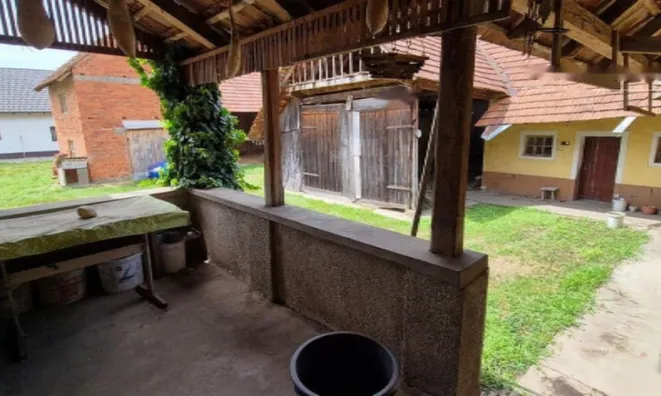 Недвижимость Дом с террасой Трне: 11