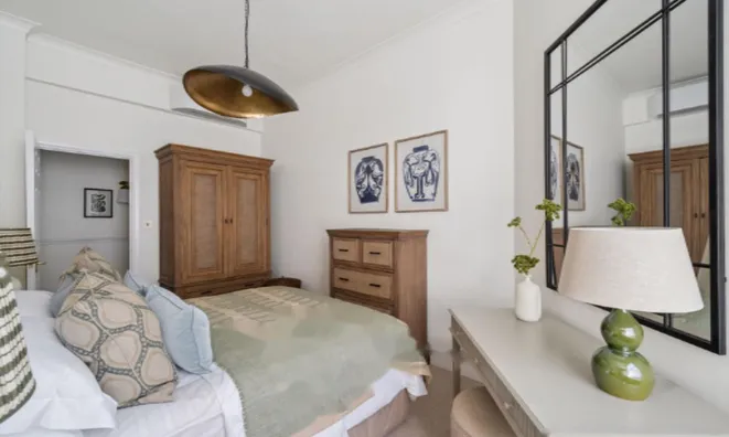 Недвижимость Basil Street: 1