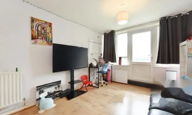 Недвижимость Clearbrook Way, Stepney Green: 6