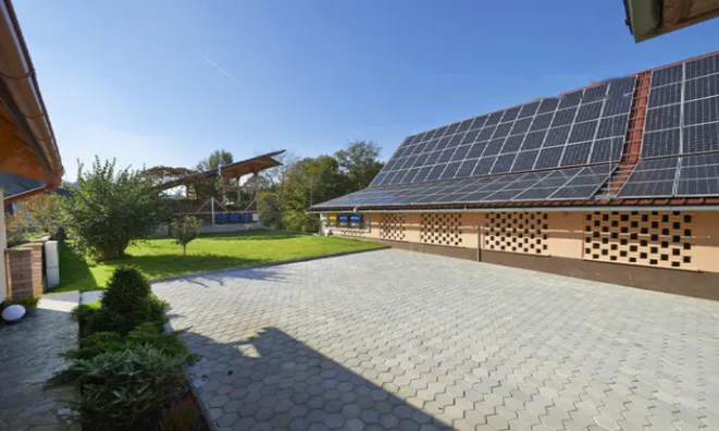 Недвижимость Усадьба на холме в окружении природы.: 11