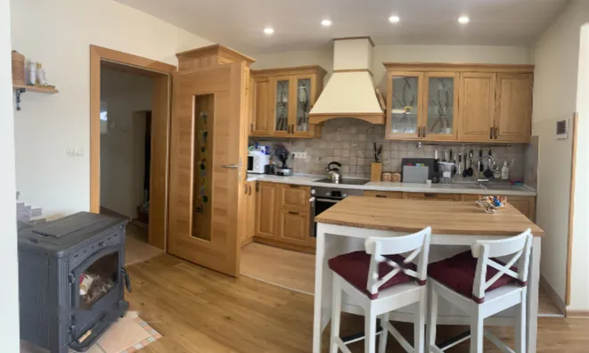 Недвижимость Усадьба на холме в окружении природы.: 14