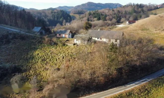 Недвижимость Владение, ферма Златече: 3