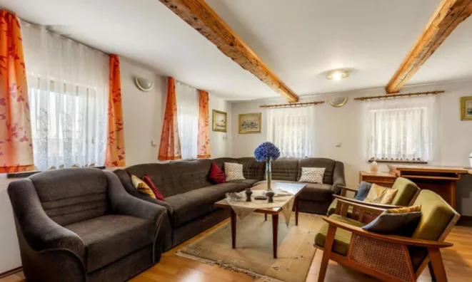 Недвижимость Усадьба, ферма Сеново, Доброва.: 3