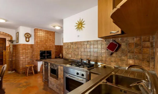 Недвижимость Усадьба, ферма Сеново, Доброва.: 8