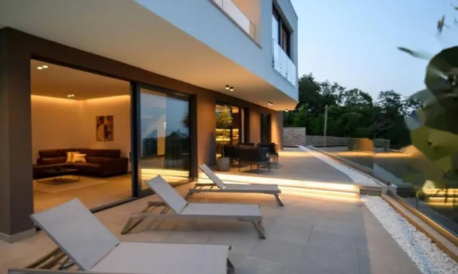 Недвижимость Семейный дом 200 м², Центр Опатия: 3