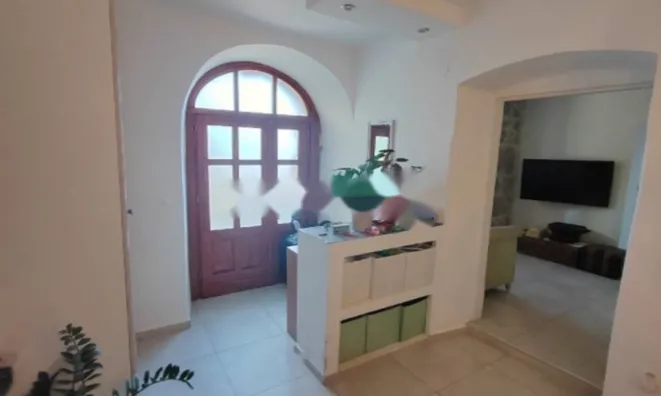 Недвижимость Квартира на первом этаже, Побри: 9