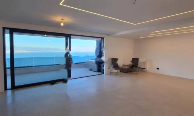 Недвижимость Четырехкомнатная квартира в центре Опатии: 2