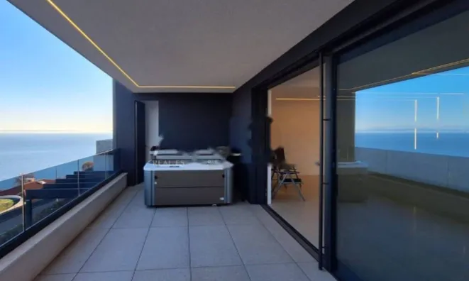 Недвижимость Четырехкомнатная квартира в центре Опатии: 4