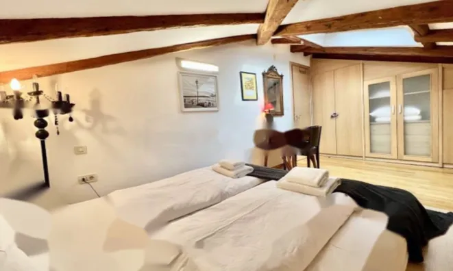 Недвижимость Трехкомнатная квартира Центр: 24