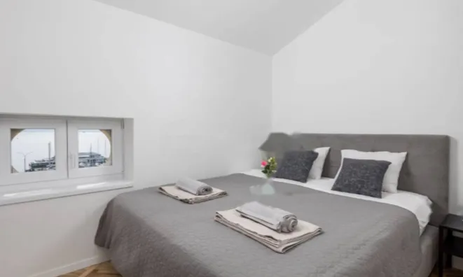 Недвижимость Трёхкомнатная квартира Центр: 7