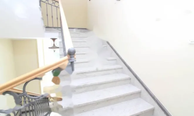 Недвижимость Многоквартирный дом Ика: 9