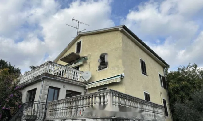 Недвижимость Семейный дом Ика, Опатия: 2