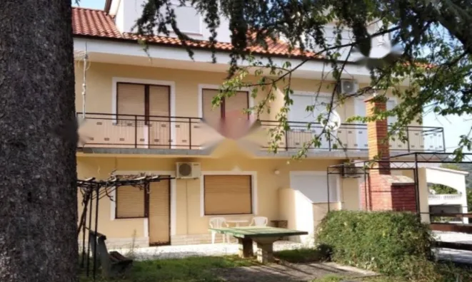 Недвижимость Многоквартирный дом Ика: 9