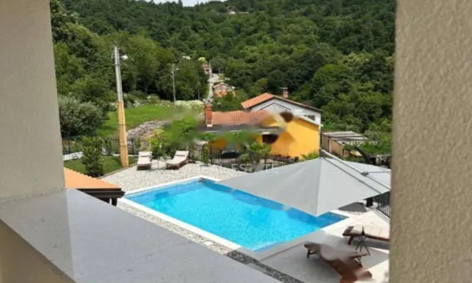 Недвижимость Новый дом 328 м² в Опатии: 2