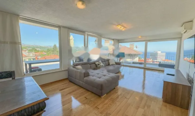 Недвижимость Четырёхкомнатная квартира в центре Опатии: 5