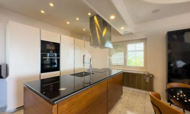 Недвижимость Квартира в Опатии на втором этаже: 4