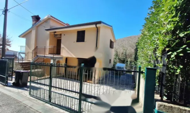 Недвижимость Семейный дом Побри в Опатии: 2