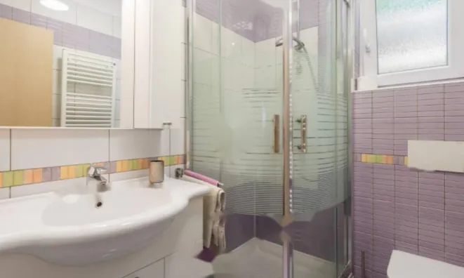 Недвижимость Дом в Вепринац, Опатия: 25