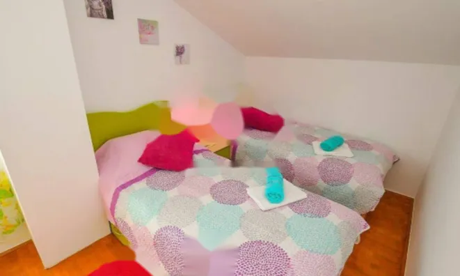 Недвижимость Четырехкомнатная квартира Центр: 9