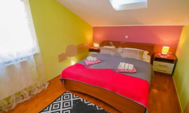 Недвижимость Четырехкомнатная квартира Центр: 15