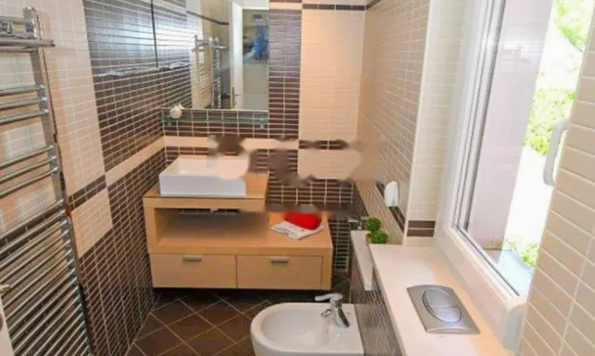 Недвижимость Четырехкомнатная квартира Центр: 16