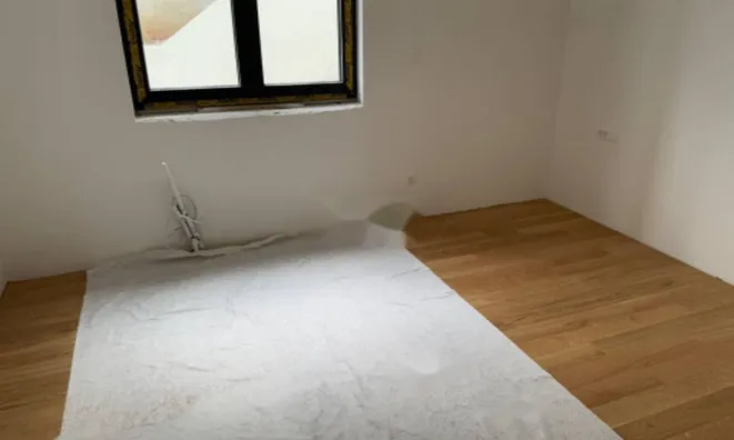 Недвижимость Двухкомнатная квартира в центре: 7