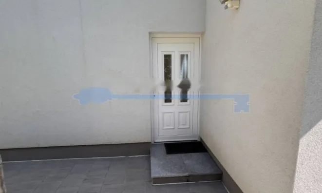 Недвижимость Семейный дом Вепринац: 10