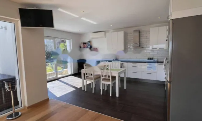 Недвижимость Семейный дом Вепринац: 12