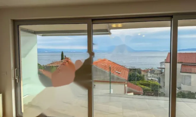 Недвижимость Трёхкомнатная квартира Центр: 4