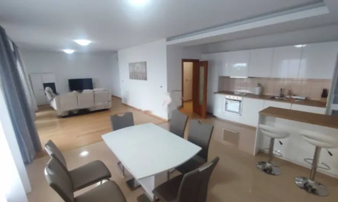 Недвижимость Двухкомнатная квартира Опатия: 1